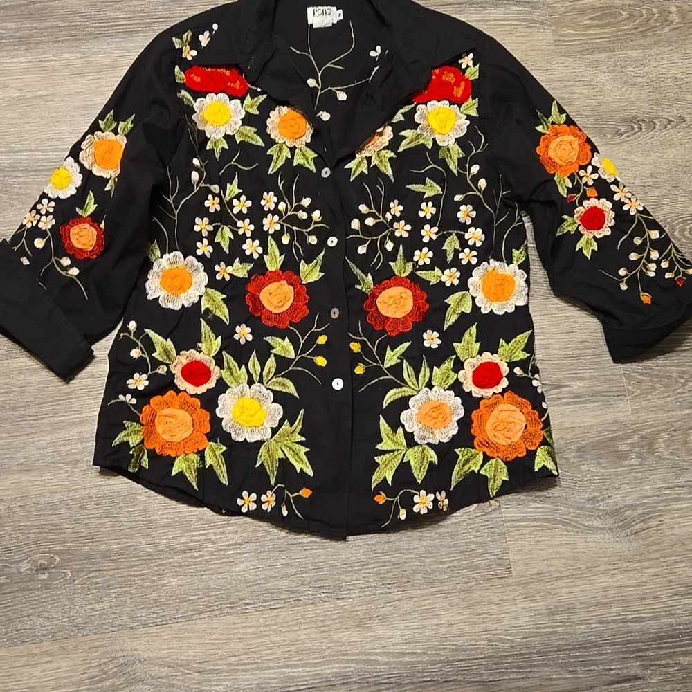 Vintage Pong Embroidered Top Sz Medium